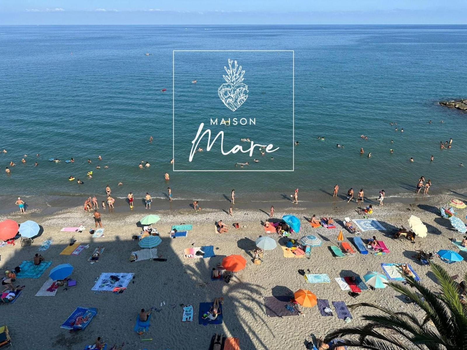 "Maison Mare" Fronte Spiaggia Ceriale Eksteriør billede