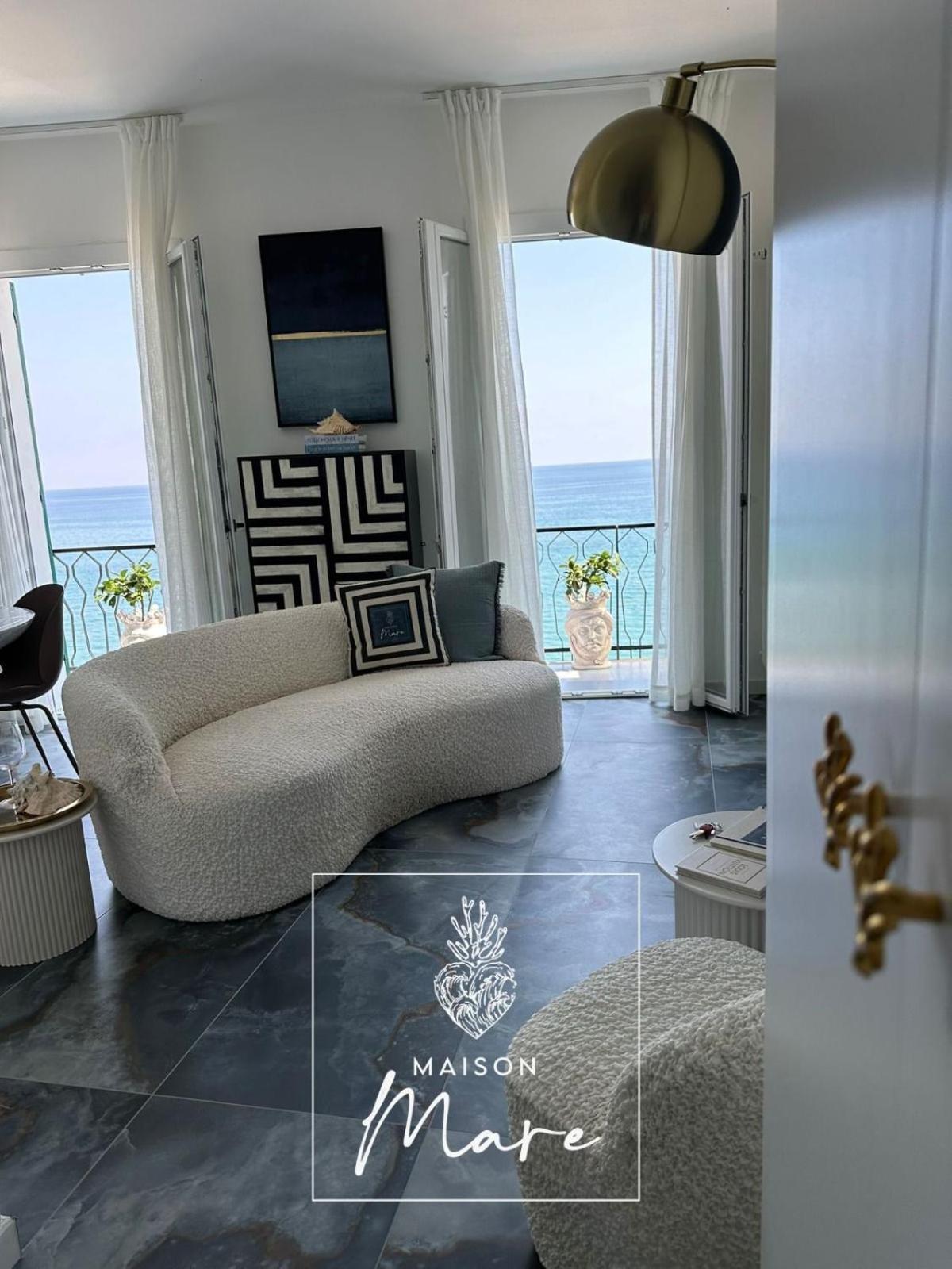 "Maison Mare" Fronte Spiaggia Ceriale Eksteriør billede